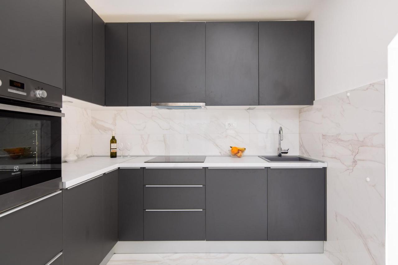 City Apartment Domagoj Omiš Eksteriør bilde