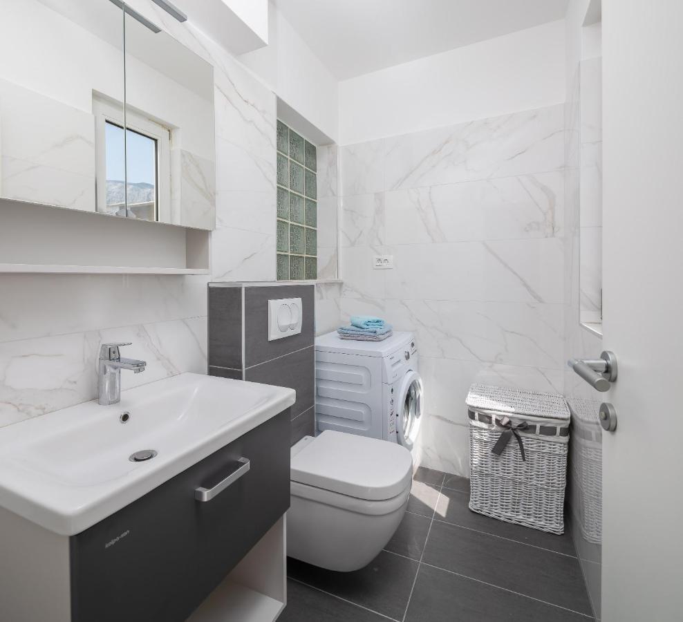 City Apartment Domagoj Omiš Eksteriør bilde