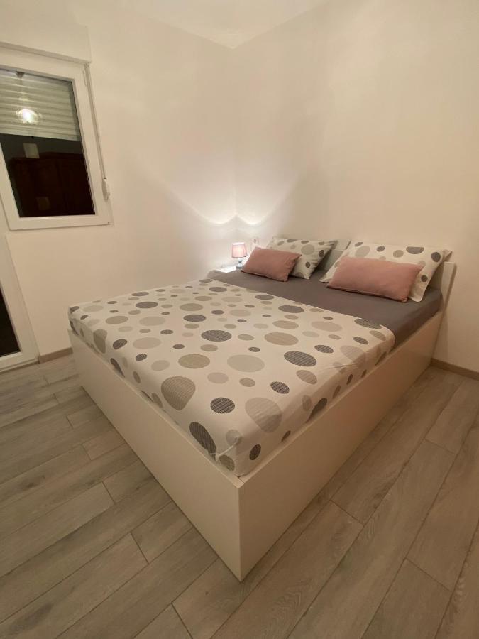City Apartment Domagoj Omiš Eksteriør bilde